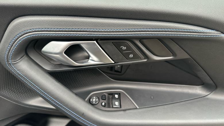 BMW 2 Series 220i M Sport 2dr Step Auto Petrol Coupe